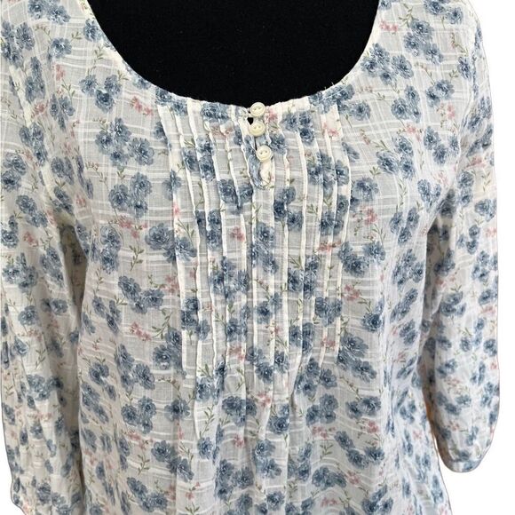 Lauren Jeans Co Ralph Lauren floral top with tiny pleats in front w/ buttons S - Picture 2 of 8